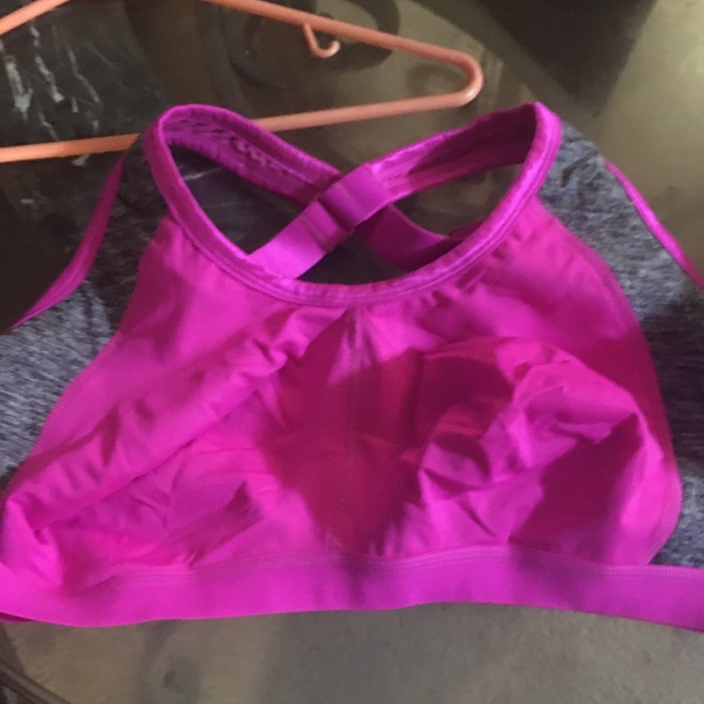𝅺COMFORT choice pink cross back sports bra 38dd new